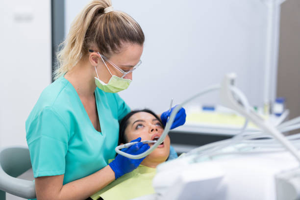 Best Emergency Tooth Extraction in Monarch Mill, SC